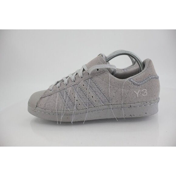 Athletic_Shoes